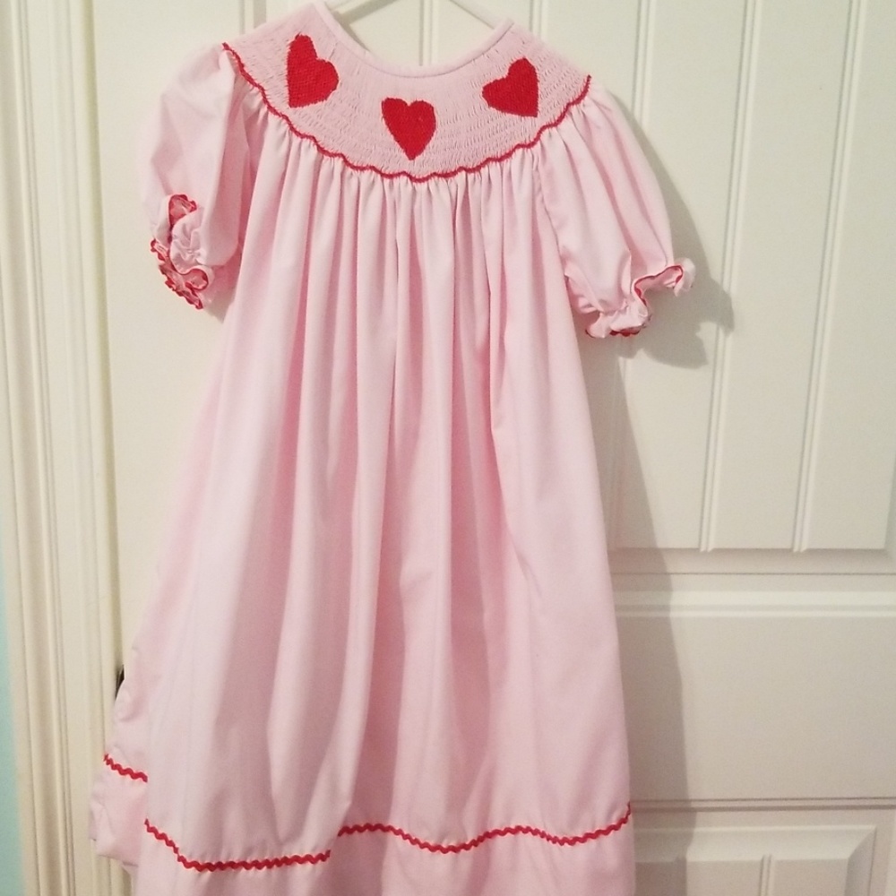 Girls smocked dress